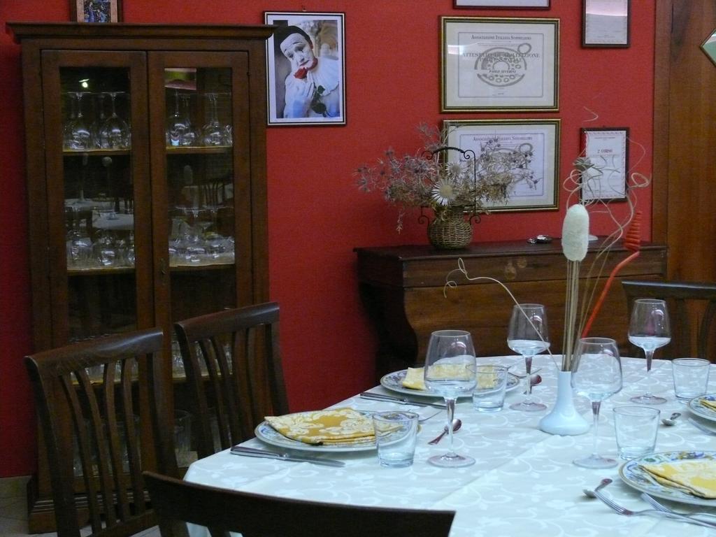 Due Torri Hotel San Severino Marche Bagian luar foto