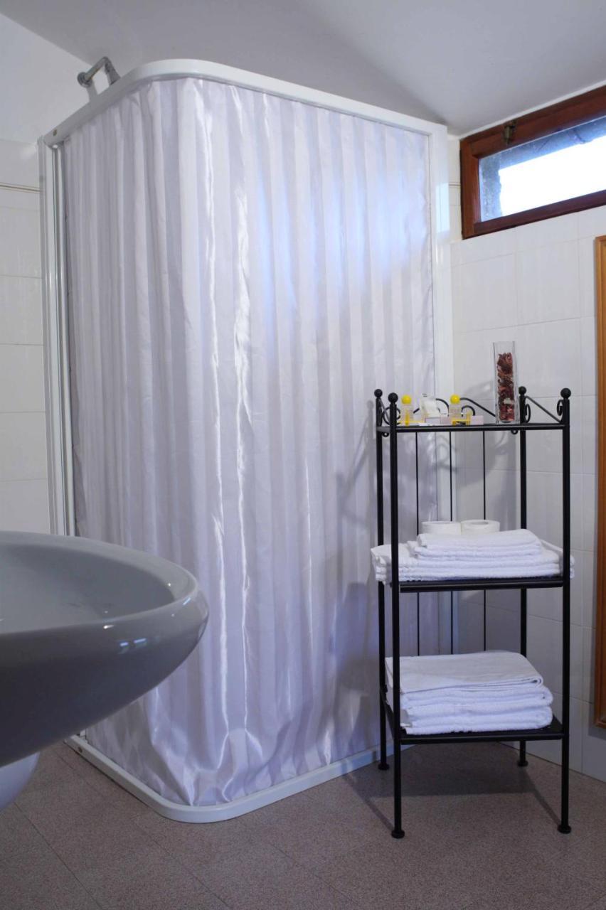 Due Torri Hotel San Severino Marche Bagian luar foto