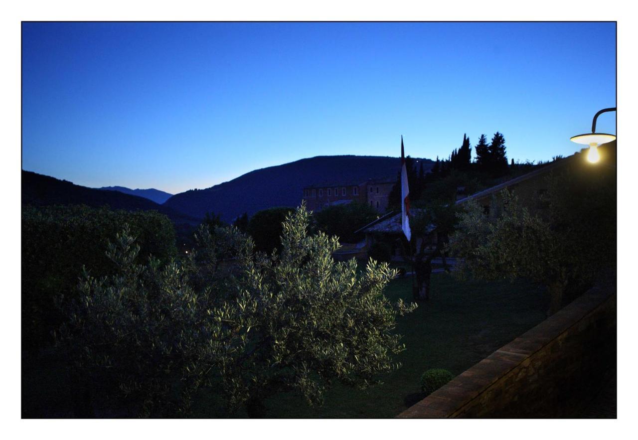 Due Torri Hotel San Severino Marche Bagian luar foto